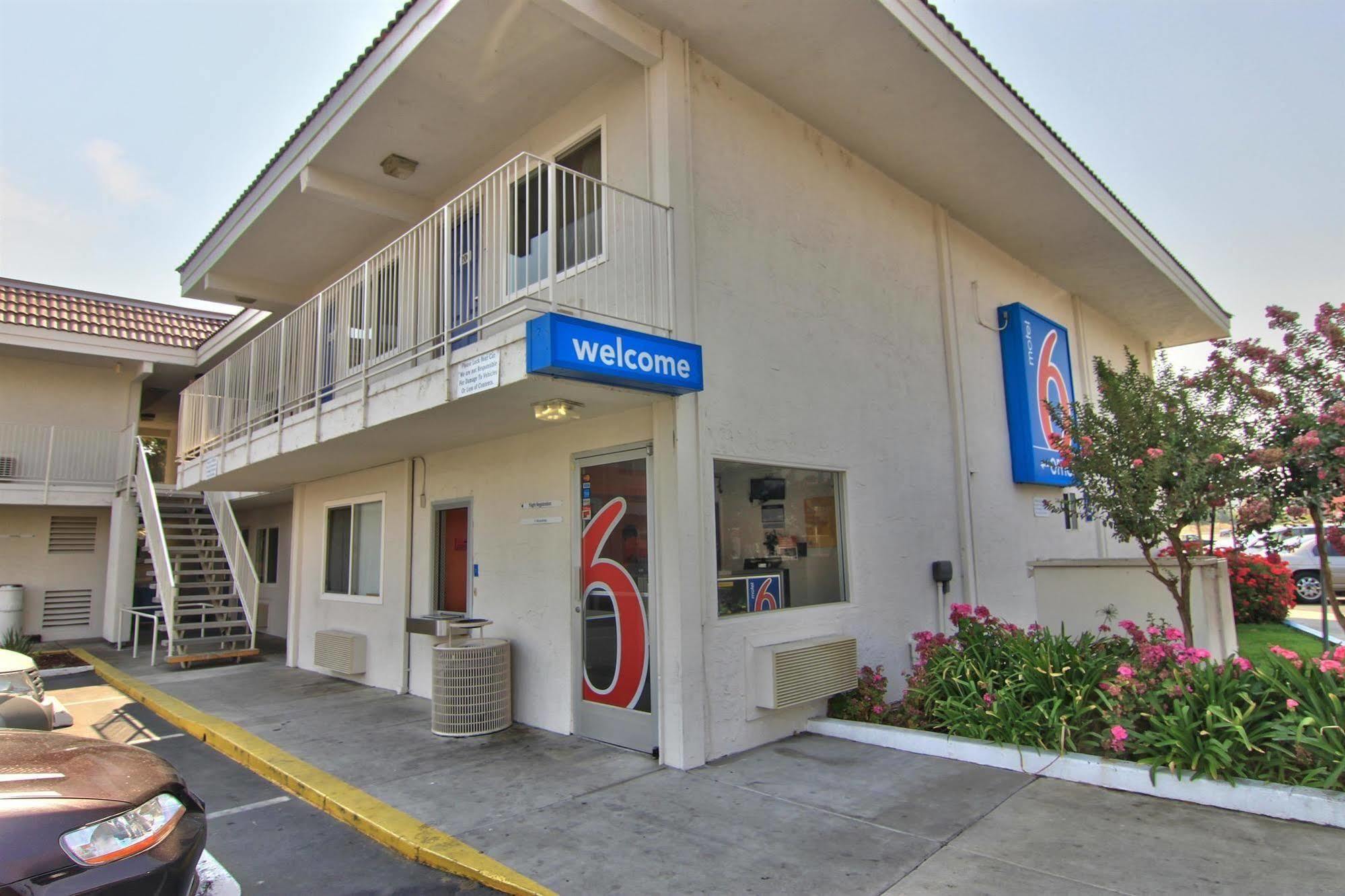 Motel 6-Sacramento, Ca - Old Sacramento North Екстериор снимка